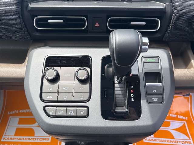 ホンダ フリード　ハイブリッド １．５ Ｅ：ＨＥＶ エアー ＥＸ R7年 (近畿) 99