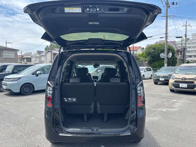 ホンダ フリード　ハイブリッド １．５ Ｅ：ＨＥＶ エアー ＥＸ R7年 (近畿) 99