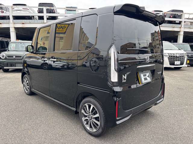 ホンダ Ｎ　ＢＯＸ カスタム ６６０ R7年 (近畿) 99