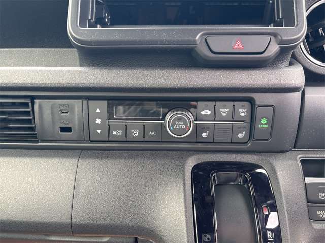 ホンダ Ｎ　ＢＯＸ カスタム ６６０ R7年 (近畿) 99