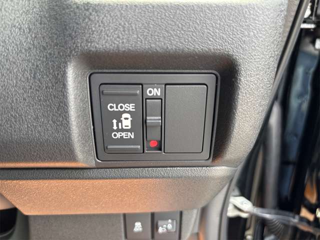 ホンダ Ｎ　ＢＯＸ カスタム ６６０ R7年 (近畿) 99