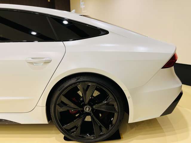 アウディ ＲＳ７　スポーツバック ４．０ ４ＷＤ R4年 (東海) 99