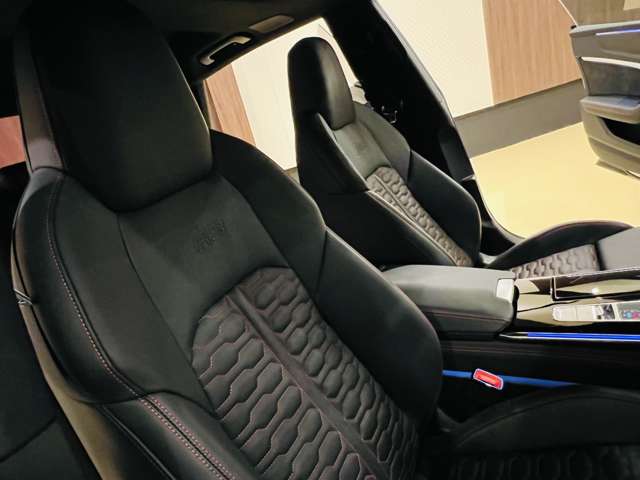 アウディ ＲＳ７　スポーツバック ４．０ ４ＷＤ R4年 (東海) 99