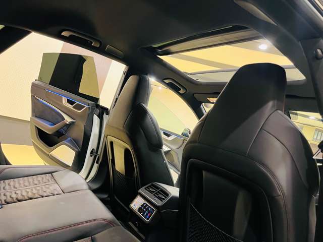 アウディ ＲＳ７　スポーツバック ４．０ ４ＷＤ R4年 (東海) 99