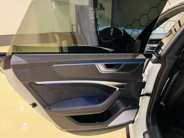 アウディ ＲＳ７　スポーツバック ４．０ ４ＷＤ R4年 (東海) 99