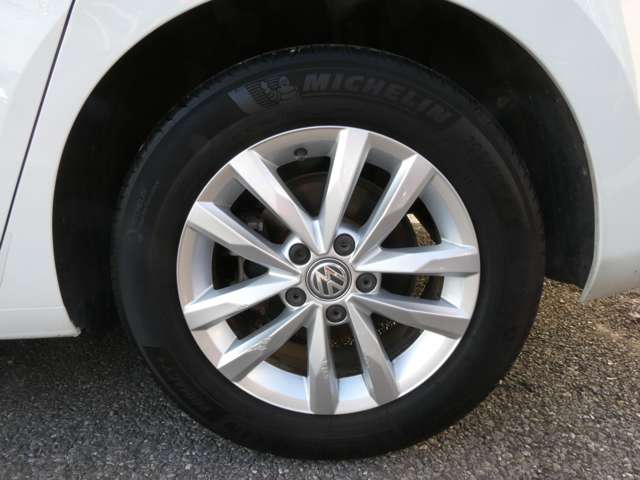 フォルクスワーゲン ゴルフトゥーラン ＴＳＩ　コンフォートライン H28年 (関東) 99