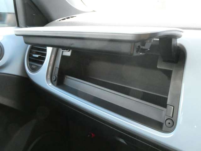 フォルクスワーゲン ザ　ビートル デザイン H25年 (関東) 99