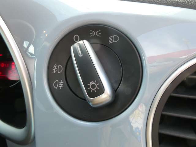 フォルクスワーゲン ザ　ビートル デザイン H25年 (関東) 99