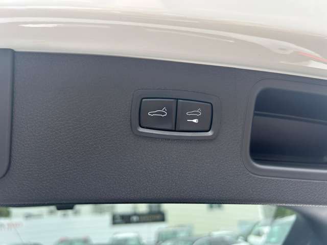 ポルシェ マカン Ｓ ＰＤＫ ４ＷＤ H27年 (東北) 99