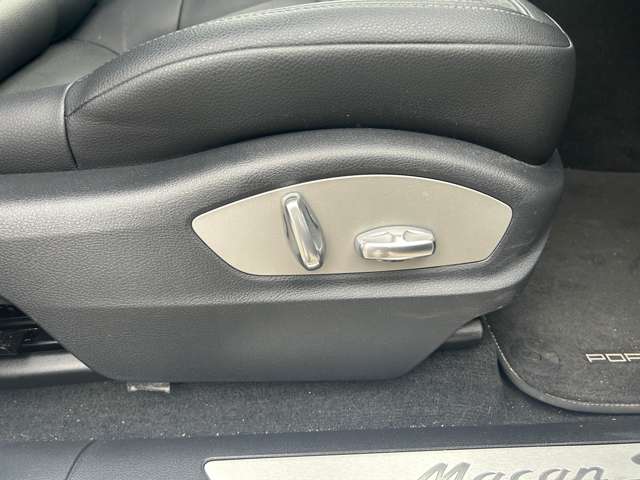 ポルシェ マカン Ｓ ＰＤＫ ４ＷＤ H27年 (東北) 99