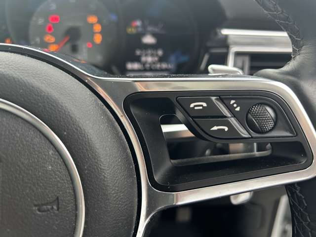 ポルシェ マカン Ｓ ＰＤＫ ４ＷＤ H27年 (東北) 99