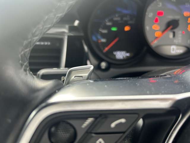 ポルシェ マカン Ｓ ＰＤＫ ４ＷＤ H27年 (東北) 99