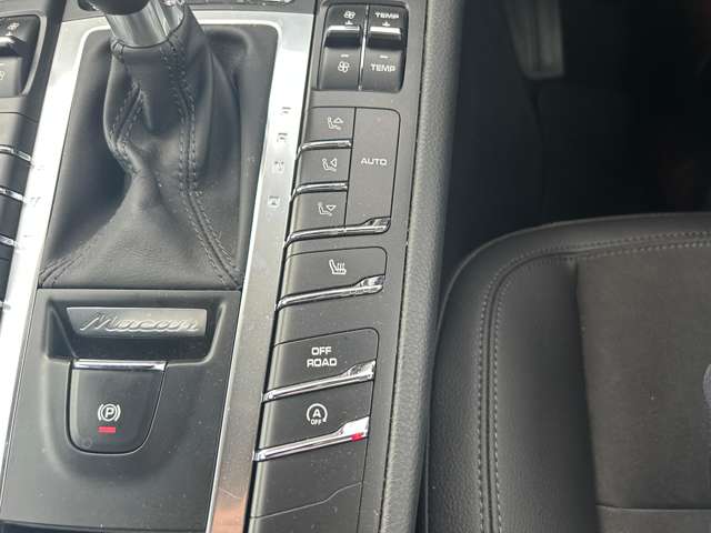 ポルシェ マカン Ｓ ＰＤＫ ４ＷＤ H27年 (東北) 99