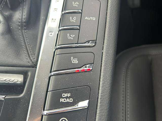 ポルシェ マカン Ｓ ＰＤＫ ４ＷＤ H27年 (東北) 99