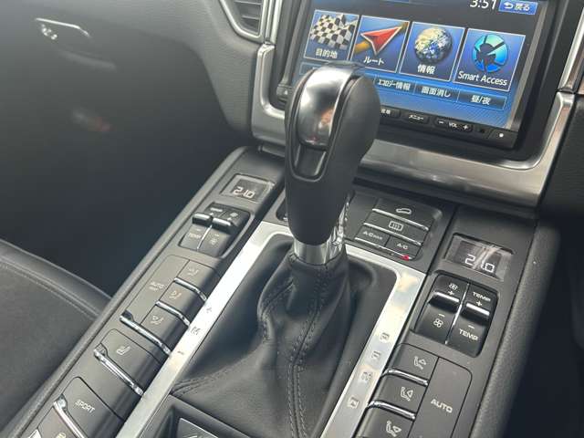 ポルシェ マカン Ｓ ＰＤＫ ４ＷＤ H27年 (東北) 99