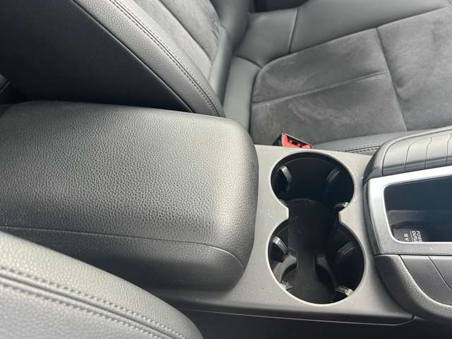 ポルシェ マカン Ｓ ＰＤＫ ４ＷＤ H27年 (東北) 99