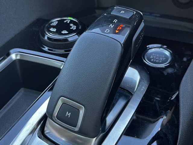 プジョー ３００８ ＧＴライン ブルーＨＤＩ ディーゼルターボ R2年 (東北) 99