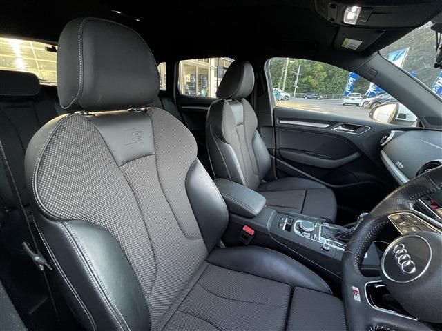 アウディ Ａ３　スポーツバック ４０ ＴＦＳＩ クワトロ スポーツ Ｓラインパッケージ ４ＷＤ R1年 (東北) 99