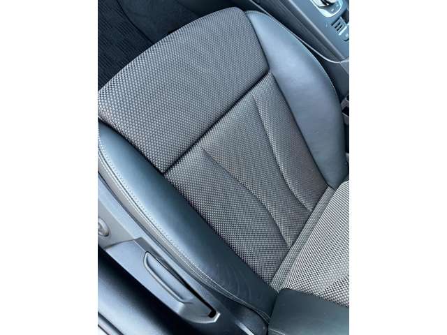 アウディ Ａ３　スポーツバック ４０ ＴＦＳＩ クワトロ スポーツ Ｓラインパッケージ ４ＷＤ R1年 (東北) 99