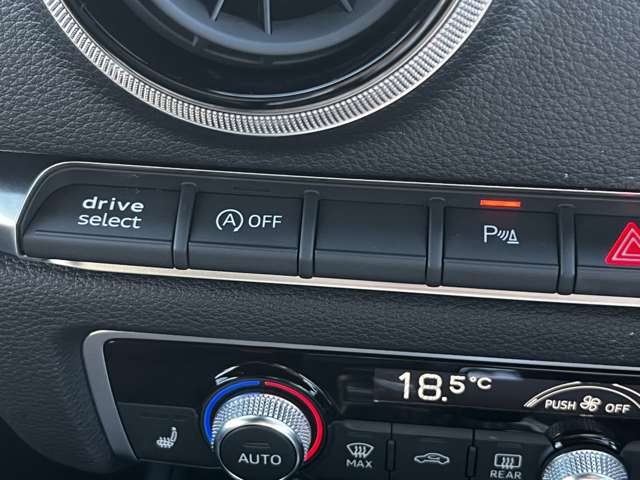 アウディ Ａ３　スポーツバック ４０ ＴＦＳＩ クワトロ スポーツ Ｓラインパッケージ ４ＷＤ R1年 (東北) 99