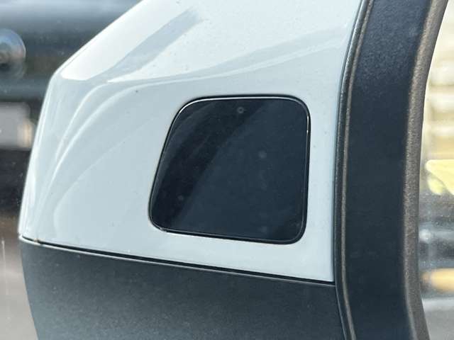 アウディ Ａ３　スポーツバック ４０ ＴＦＳＩ クワトロ スポーツ Ｓラインパッケージ ４ＷＤ R1年 (東北) 99