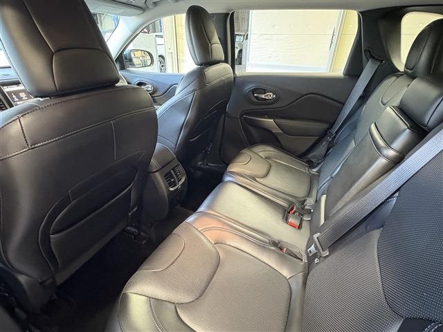 ジープ チェロキー ロンジチュード ローンチエディション ４ＷＤ H30年 (東北) 99