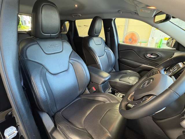 ジープ チェロキー ロンジチュード ローンチエディション ４ＷＤ H30年 (東北) 99