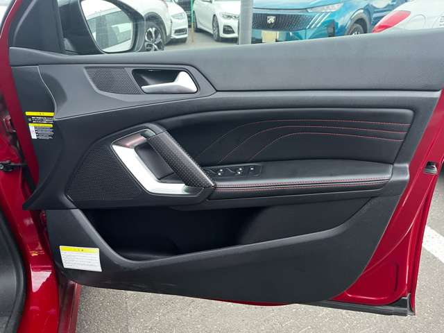 プジョー ３０８ＳＷ ＧＴ ブルーＨＤＩ ディーゼルターボ H30年 (東北) 99