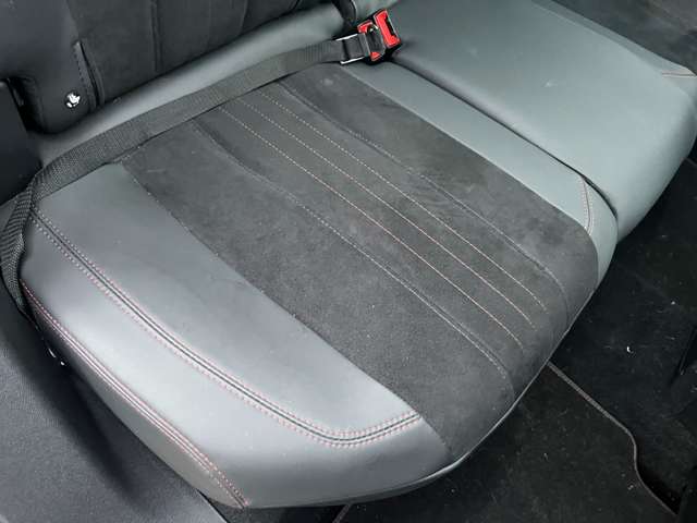 プジョー ３０８ＳＷ ＧＴ ブルーＨＤＩ ディーゼルターボ H30年 (東北) 99