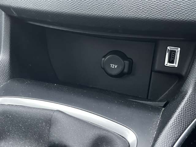 プジョー ３０８ＳＷ ＧＴ ブルーＨＤＩ ディーゼルターボ H30年 (東北) 99