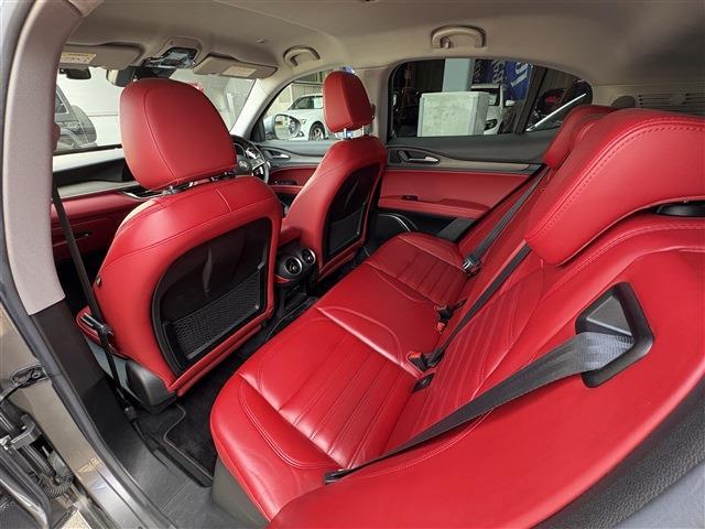 アルファロメオ ステルヴィオ ファースト エディション ４ＷＤ H30年 (東北) 99