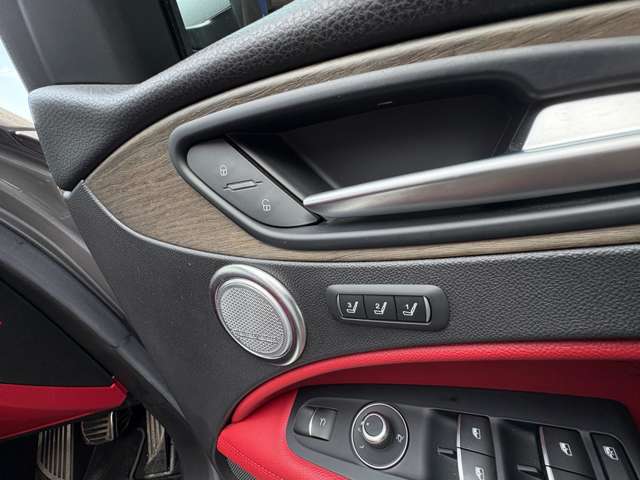 アルファロメオ ステルヴィオ ファースト エディション ４ＷＤ H30年 (東北) 99