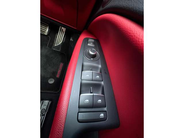 アルファロメオ ステルヴィオ ファースト エディション ４ＷＤ H30年 (東北) 99