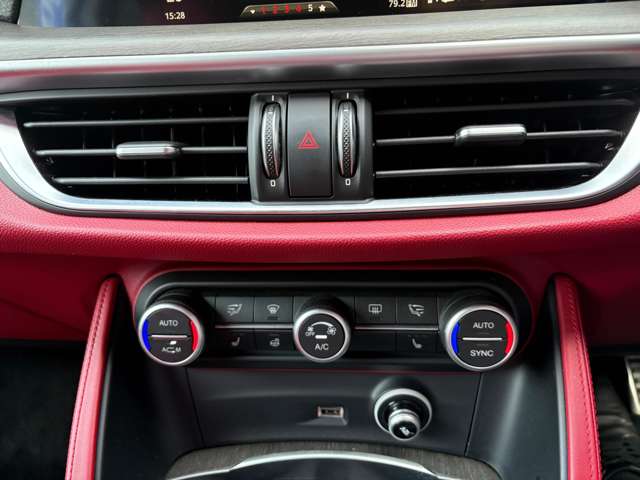 アルファロメオ ステルヴィオ ファースト エディション ４ＷＤ H30年 (東北) 99