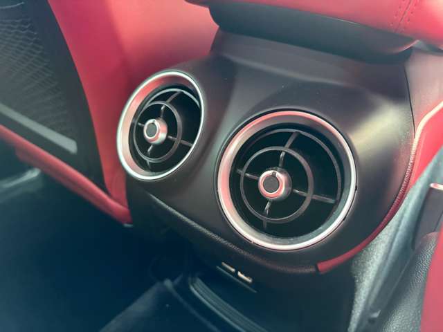 アルファロメオ ステルヴィオ ファースト エディション ４ＷＤ H30年 (東北) 99