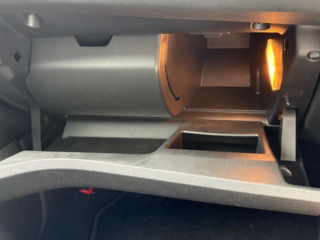 プジョー ３０８ アリュール ブルーＨＤＩ ディーゼルターボ R1年 (東北) 99