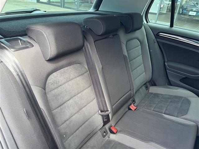 フォルクスワーゲン ゴルフ ＴＳＩ　ハイライン H30年 (東北) 99