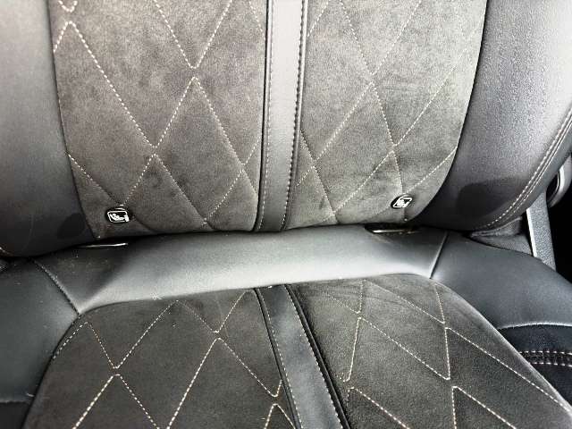 プジョー ３００８ ＧＴ ブルーＨＤＩ ディーゼルターボ R1年 () 99