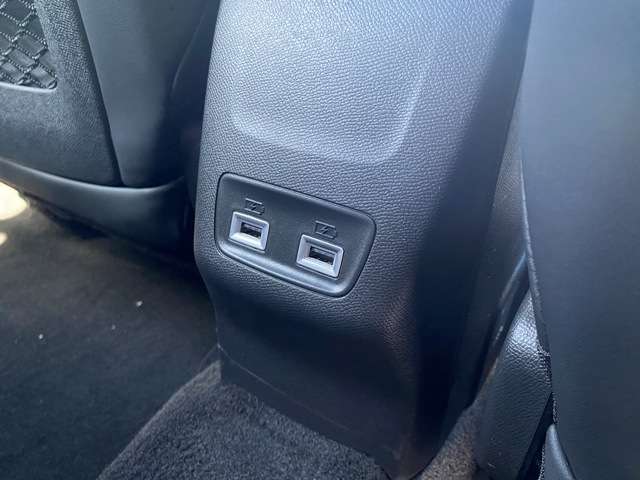 プジョー ｅ−２０８ ＧＴ R6年 (東北) 99