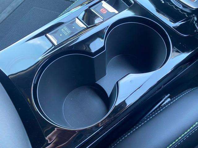 プジョー ｅ−２０８ ＧＴ R6年 (東北) 99