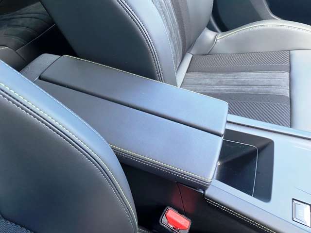 プジョー ３０８ ＧＴ　ハイブリッド R7年 (東北) 99