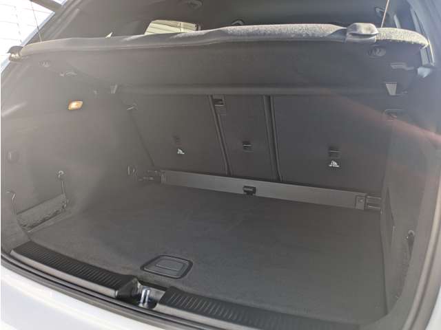 メルセデスベンツ Ｂクラス Ｂ１８０ R2年 () 99