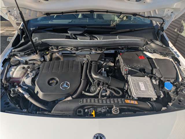 メルセデスベンツ Ｂクラス Ｂ１８０ R2年 () 99