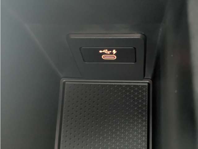 ＢＭＷ ２シリーズ ２１８Ｄ Ｍスポーツ ディーゼルターボ R2年 (東北) 99