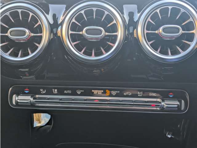 メルセデスベンツ Ａクラス Ａ２００Ｄ ＡＭＧライン ディーゼルターボ R1年 (東北) 99