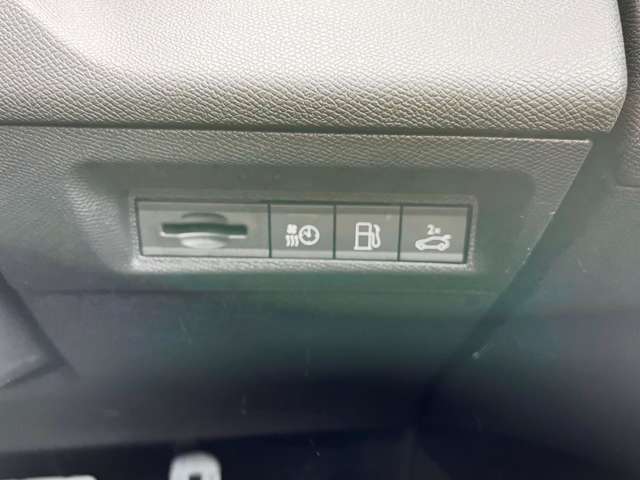 プジョー ４０８ ＧＴ　ハイブリッド R7年 (東北) 99