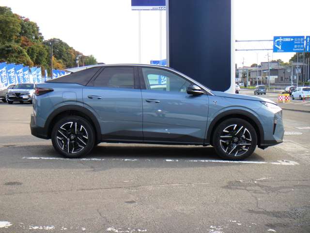 プジョー ３００８ ＧＴ アルカンタラパッケージ ハイブリッド R7年 (東北) 99