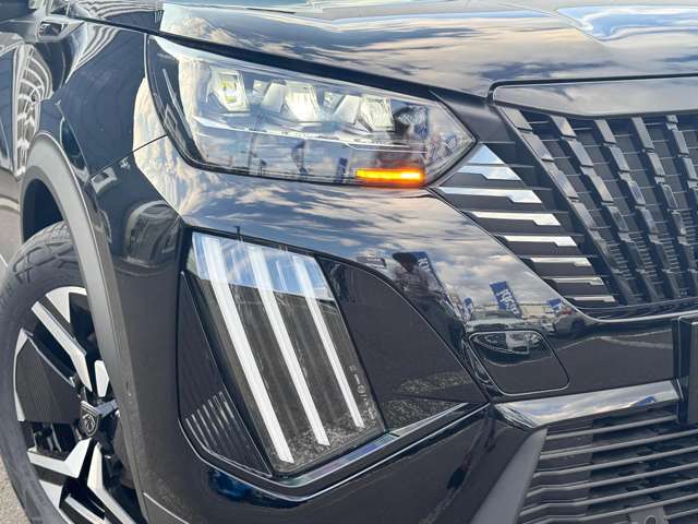 プジョー ＳＵＶ ２００８ ＧＴ ブルーＨＤＩ ディーゼルターボ R7年 (東北) 99