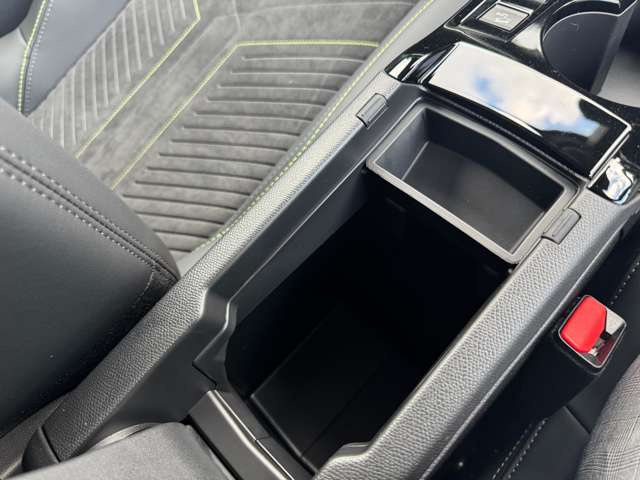 プジョー ＳＵＶ ２００８ ＧＴ ブルーＨＤＩ ディーゼルターボ R7年 (東北) 99