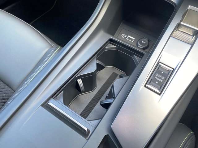 プジョー ３０８ ＧＴ　ハイブリッド R7年 (東北) 99